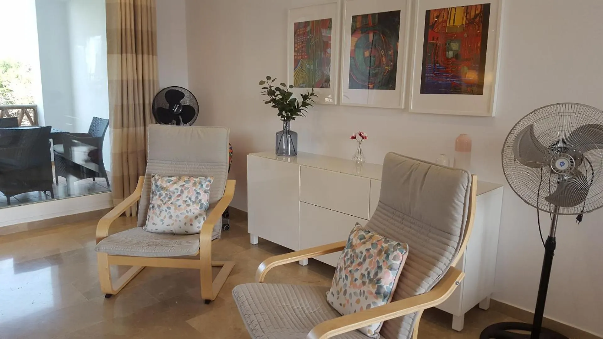 Lovely 3 Bed 2Nd Floor Apartment In Miraflores Malaga